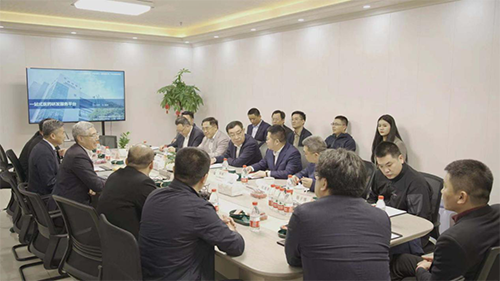 十二届全国政协副主席马培华、中国中小商业企业协会名誉会长董树奎一行人莅临人生就是博